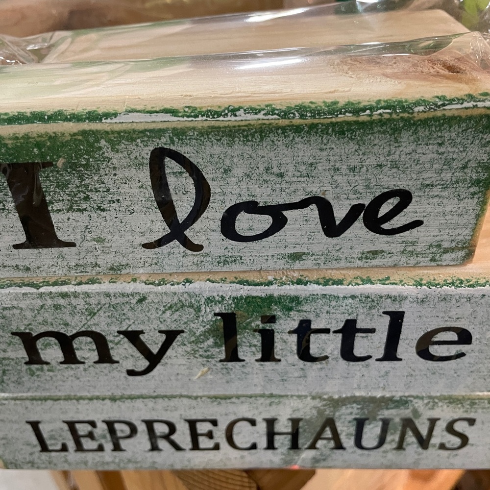 3 tier Leprechaun blocks